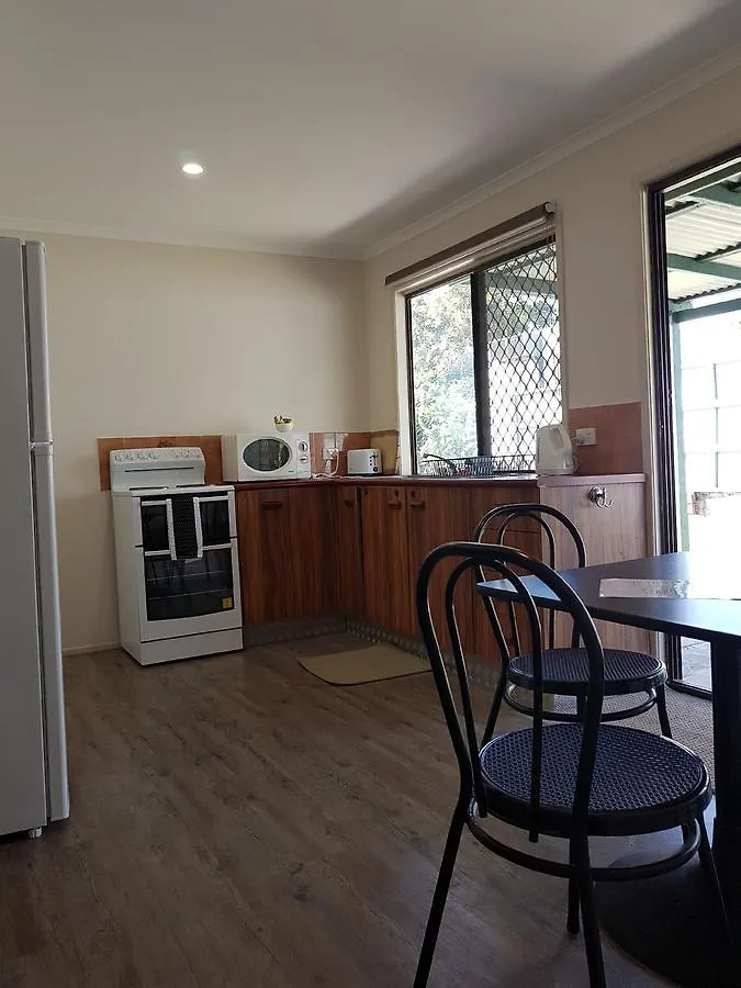****  D'Aguilar Hotel Motel Australia